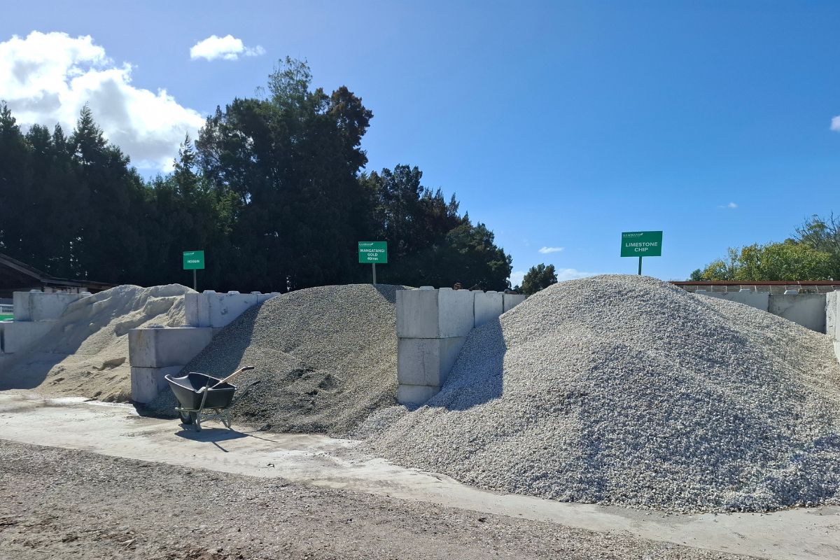 yard with limestone and gap 20 for people lookig for aggregates near me in Tauranga