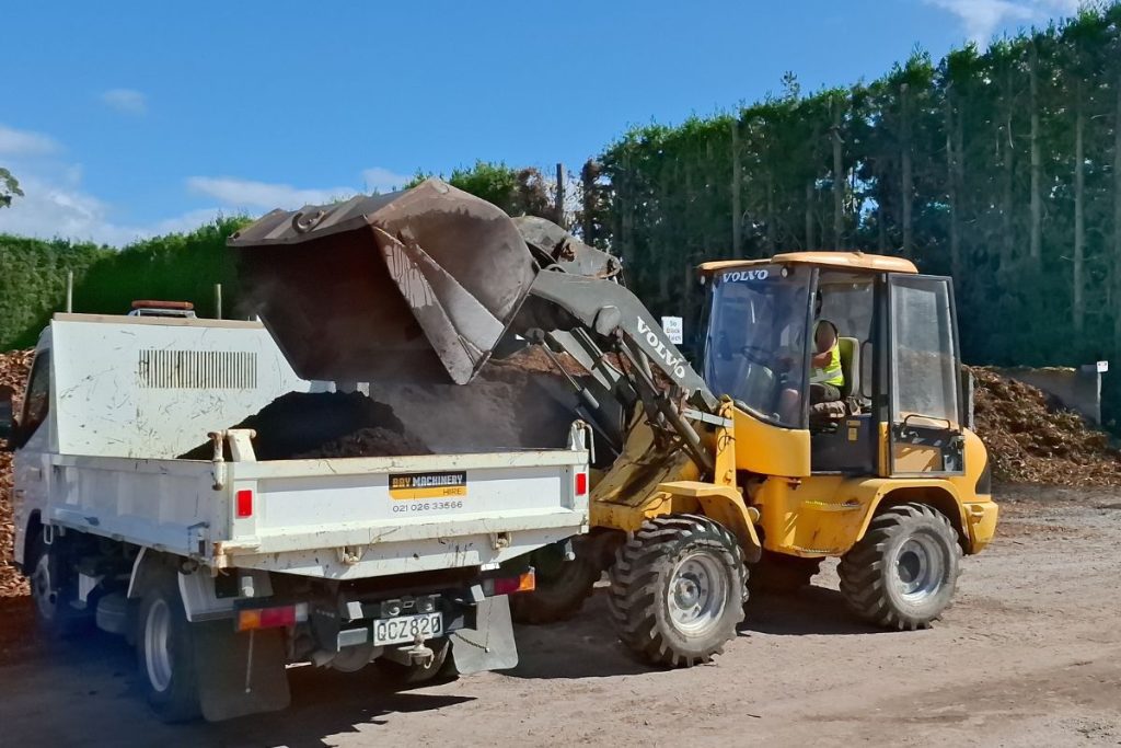 loading a truck at gammans landscape supplies